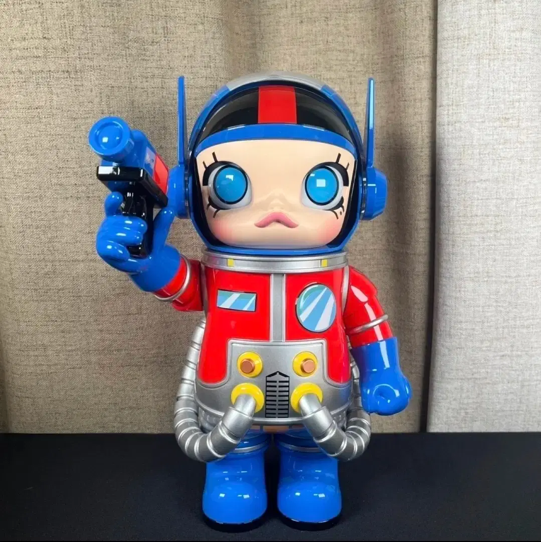 ポップマートメガコレクションメガスペースモリー1000% オプティマス プライム ポップマートメガコレクションメガスペースモリー1000% オプティマス